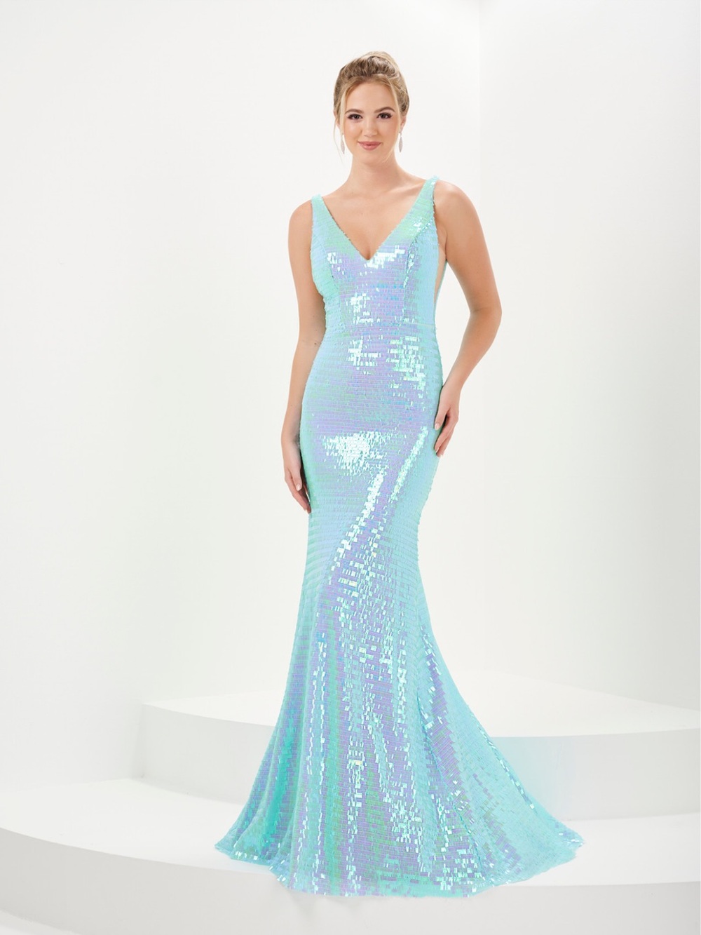 NWT TIFFANY DESIGNS 16065 Micro Fringe Sequin V Neck Mermaid Dress Evening Gown